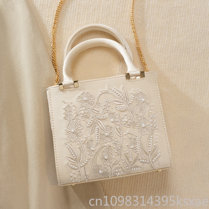 Bolso de Mano Bordado con Perl - Structured Handbag Top Handle reseña y precio