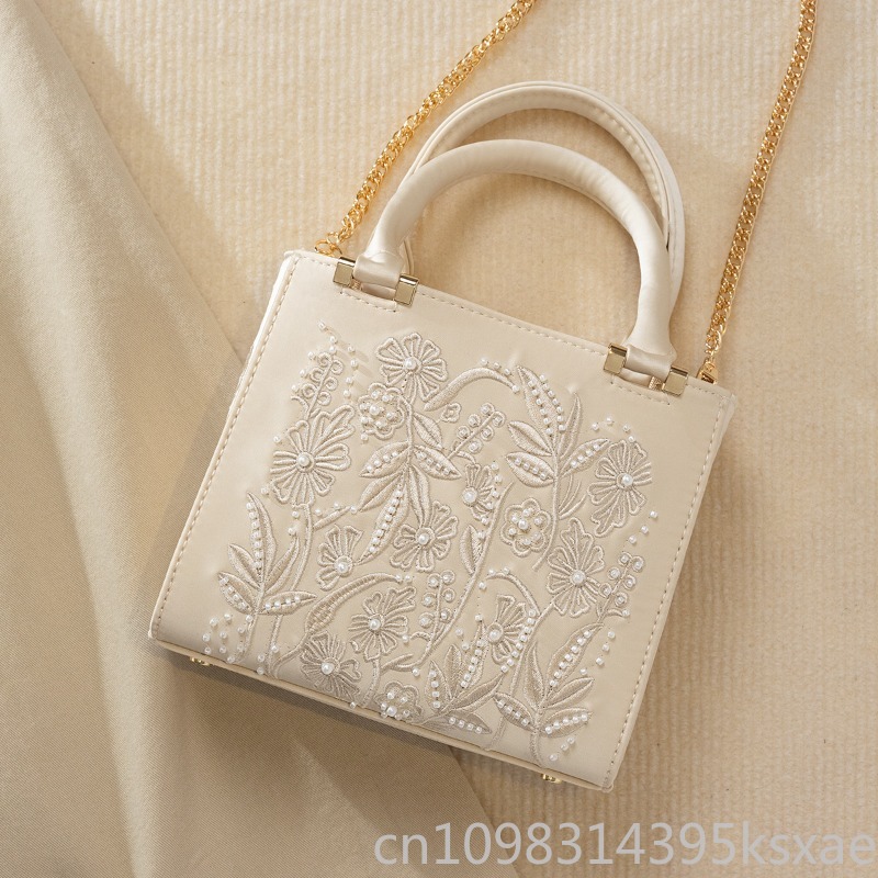 Bolso de Mano Bordado con Perl - Structured Handbag Top Handle reseña y precio