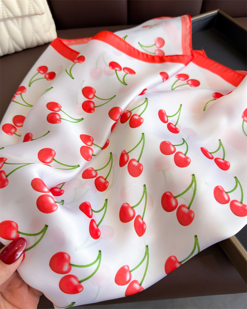 Bufanda cuadrada de satén de l - Luxury Bags Cute reseña y precio